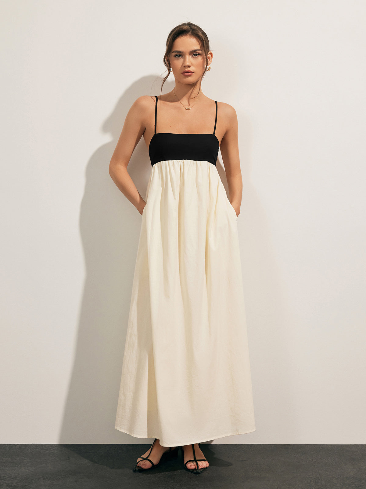 Open Back Contrast Pocket Long Dress - Chic Rio