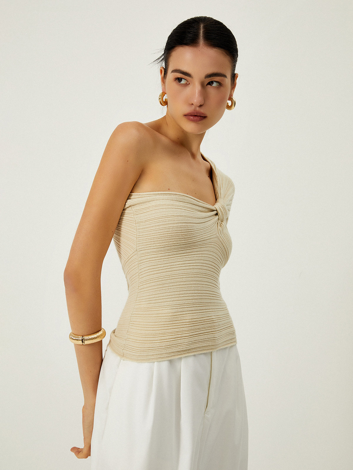 Asymmetrical One Shoulder Knotted Knit Top - Chic Rio