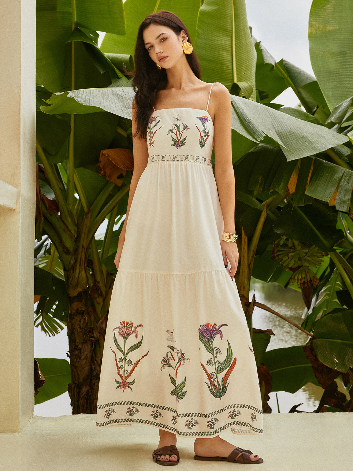 Backless Pleated Floral Dress - Chic Rio
