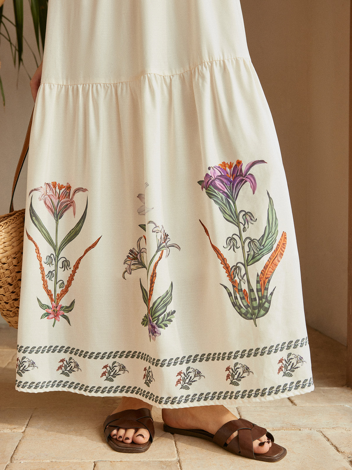 Backless Pleated Floral Dress - Chic Rio