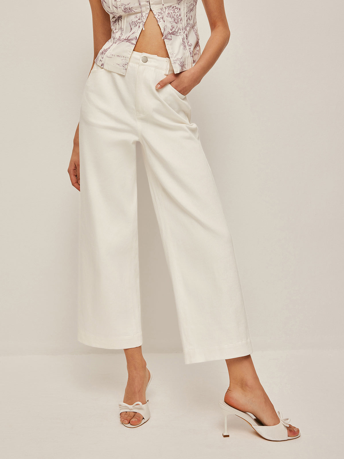 High-Waist Wide-Leg Jeans - Chic Rio