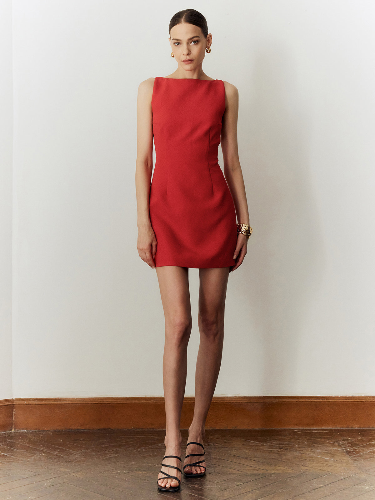 Sleeveless Cutout Solid Dress - Chic Rio