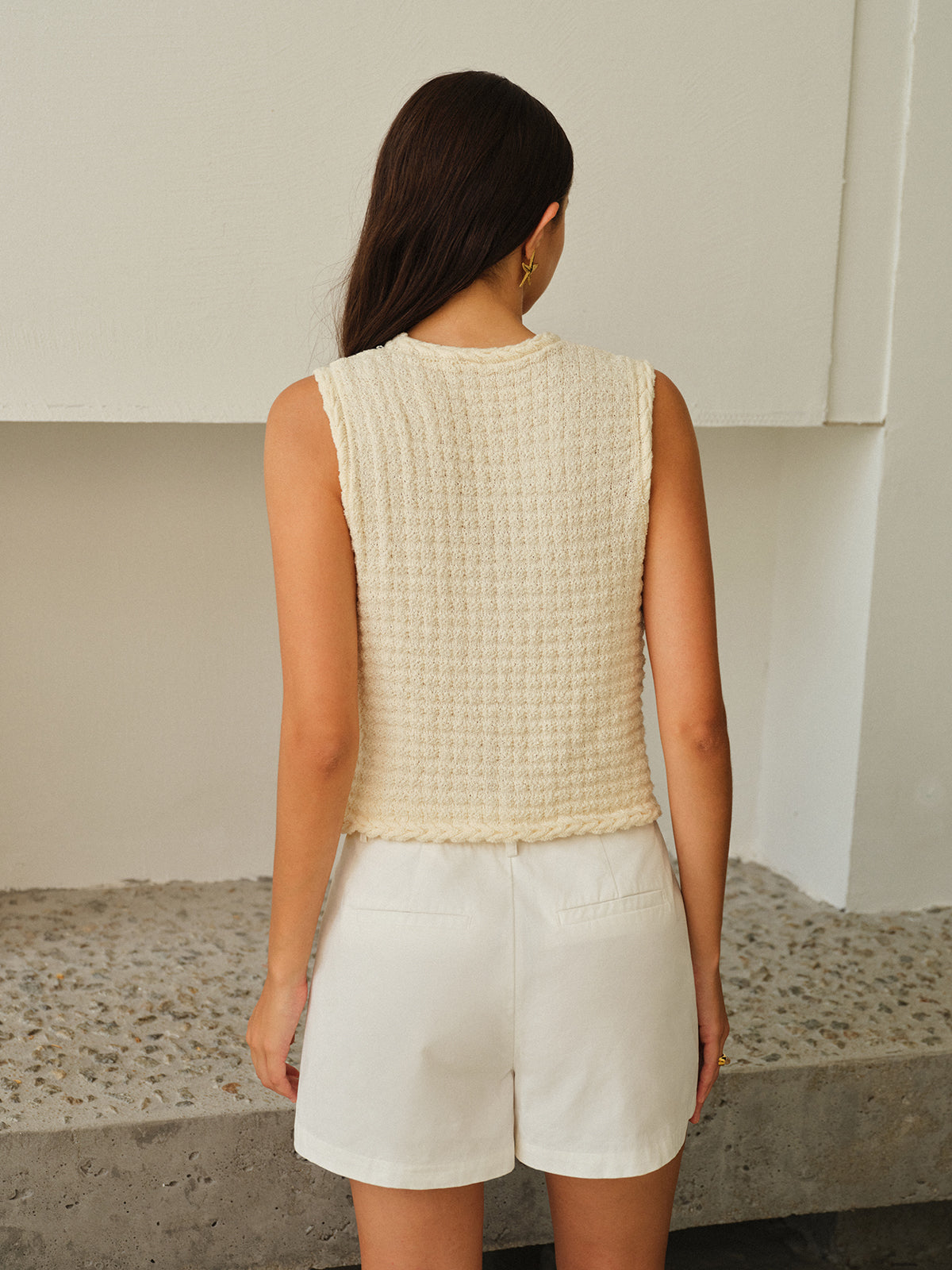 Sleeveless V-Neck Buttoned Vest - Chic Rio