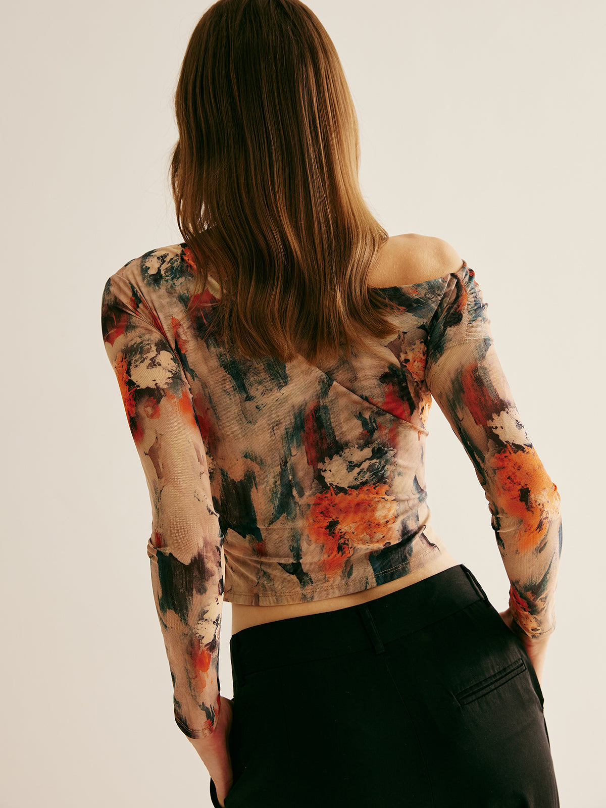 Retro Asymmetrical Collar Crop T-Shirt - Chic Rio