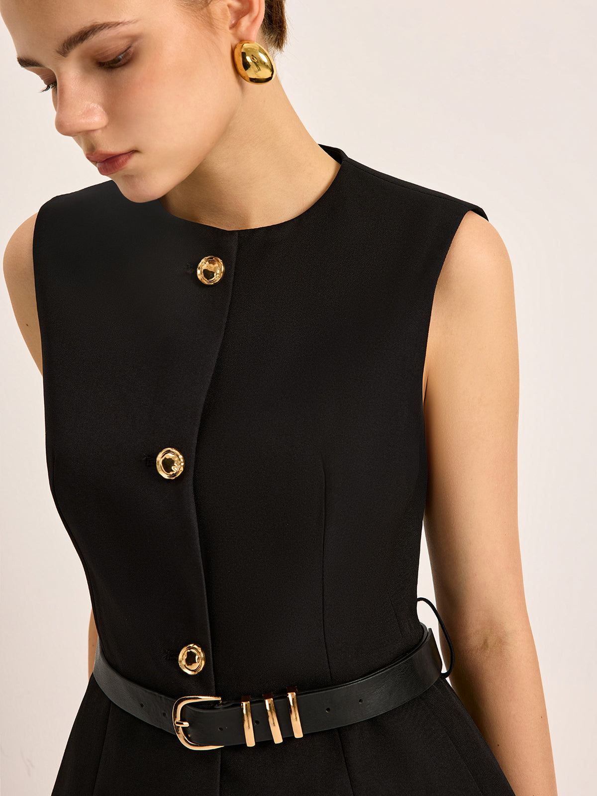Button Detail Pockets Top With Belt - Chic Rio