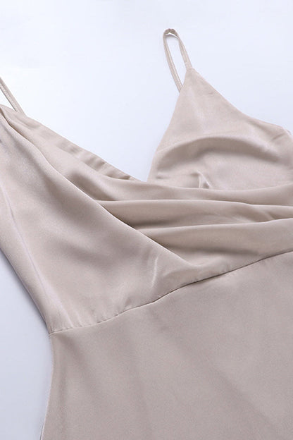 Vestido V-Cuello Flowy Elina